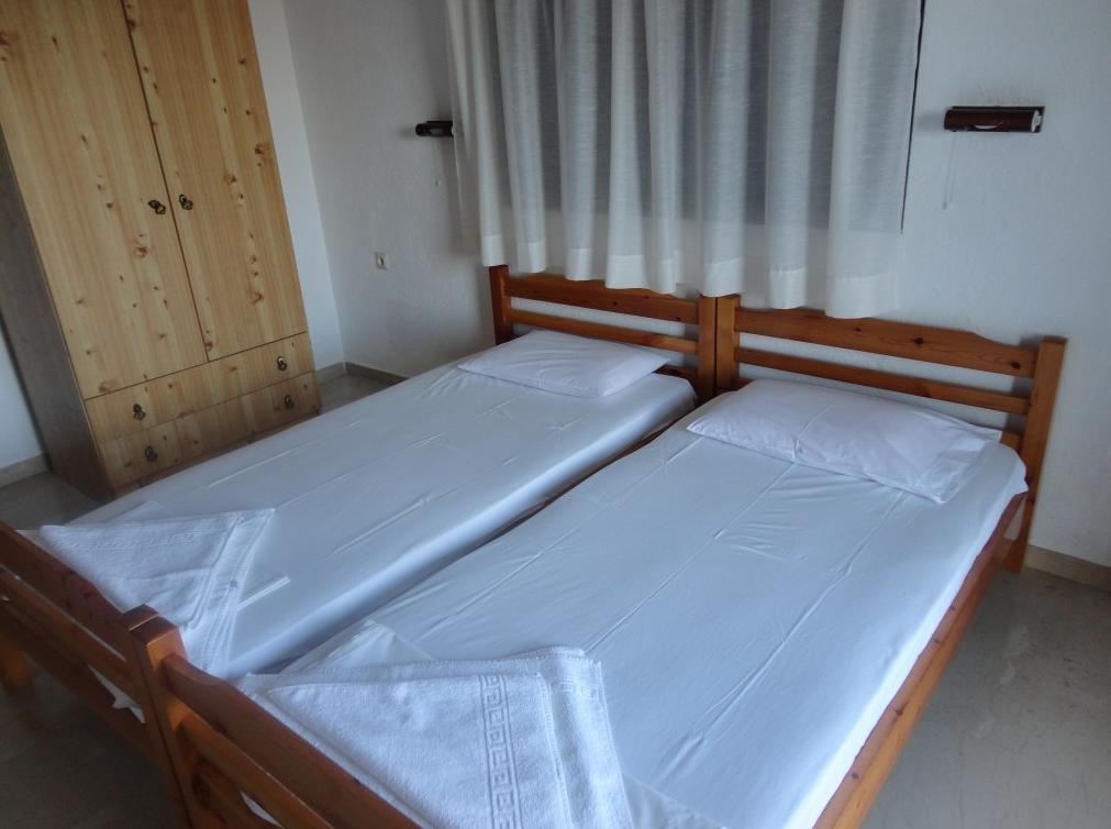 Chris Apartments Metamorfosi  Pokoj fotografie
